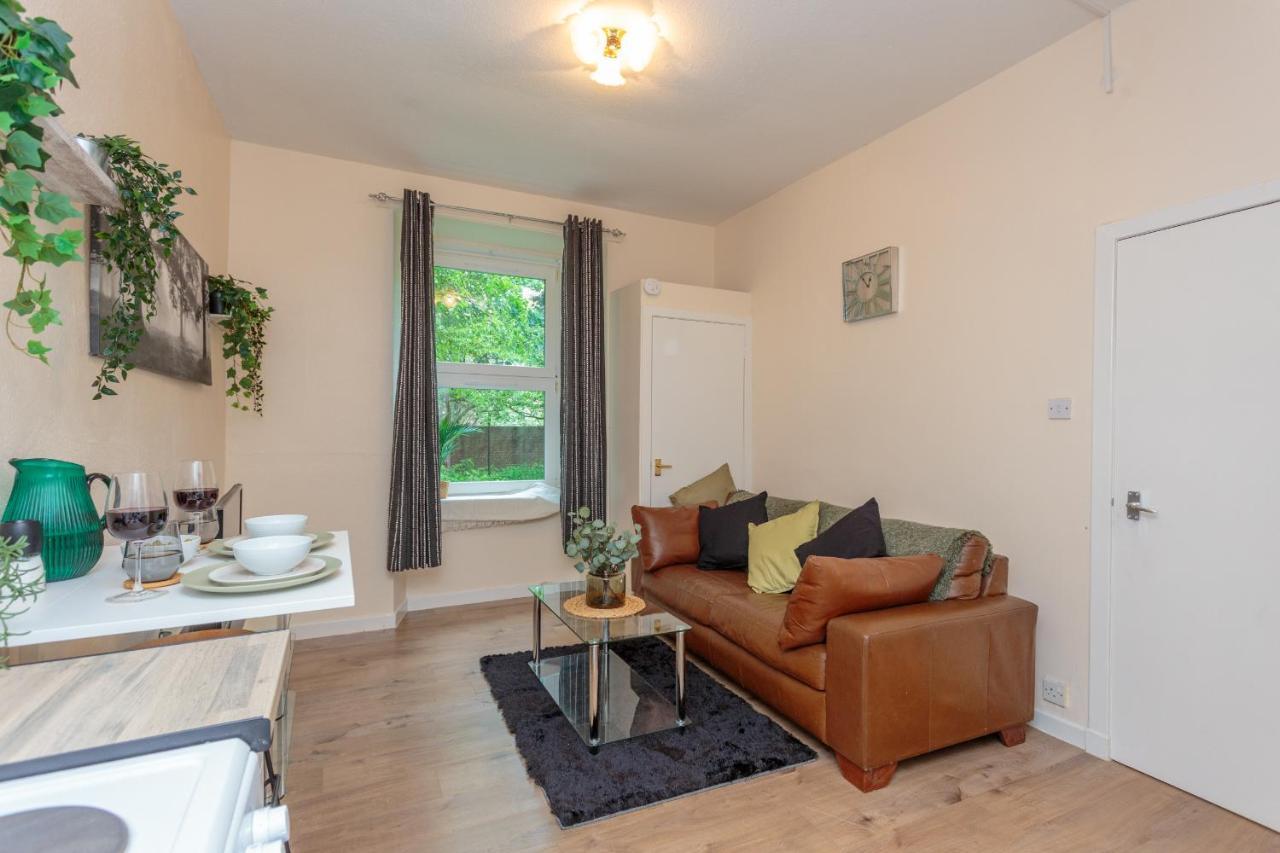 Apartment Cozy 1b Groundfloor - 8 Minute From Centre *