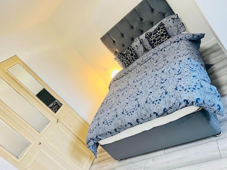 Superb 2 Bedroom With Free Parking