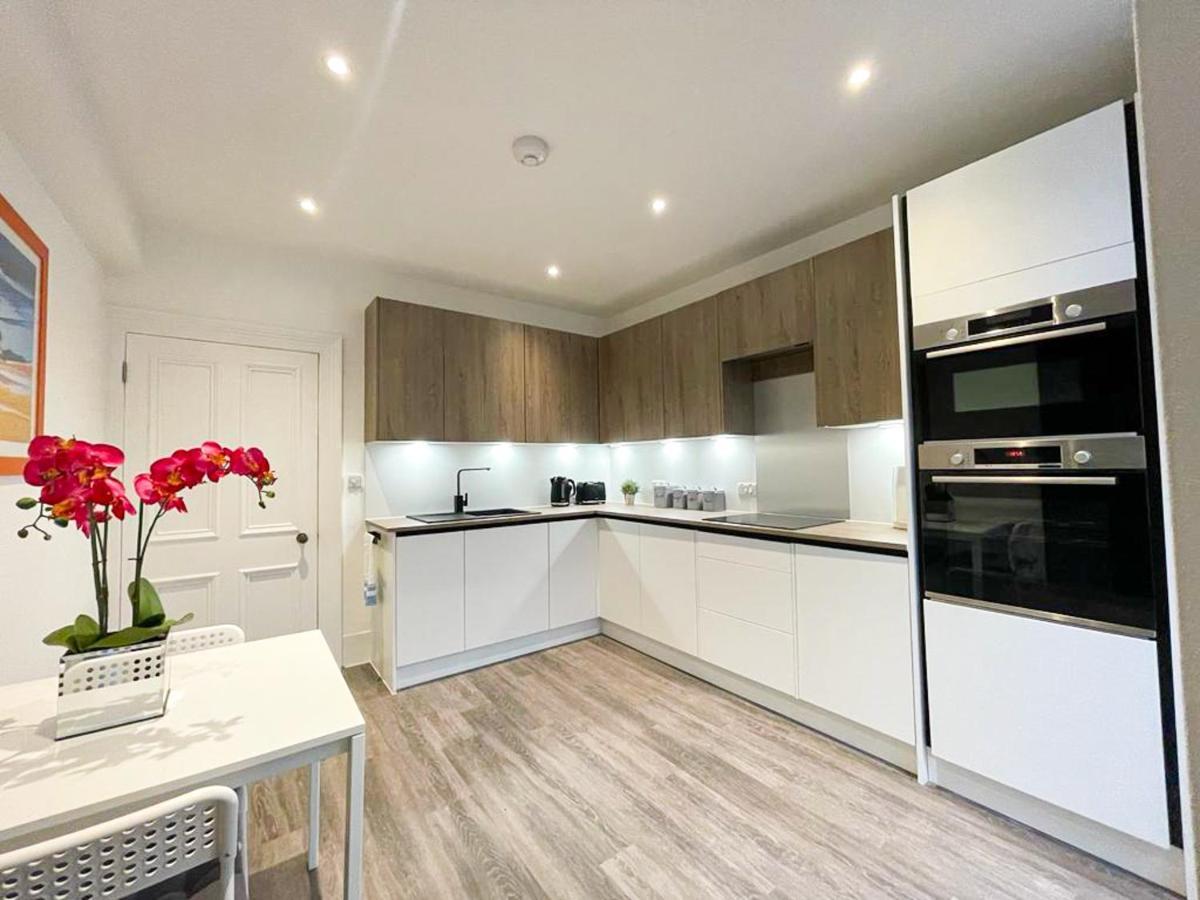 2bed, Private Garden & Fireplace, Near Water Of Leith Apartment *