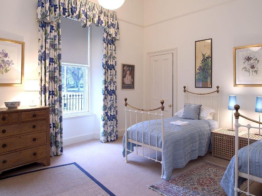 Holiday home 1 Bellevue Terrace Edinburgh