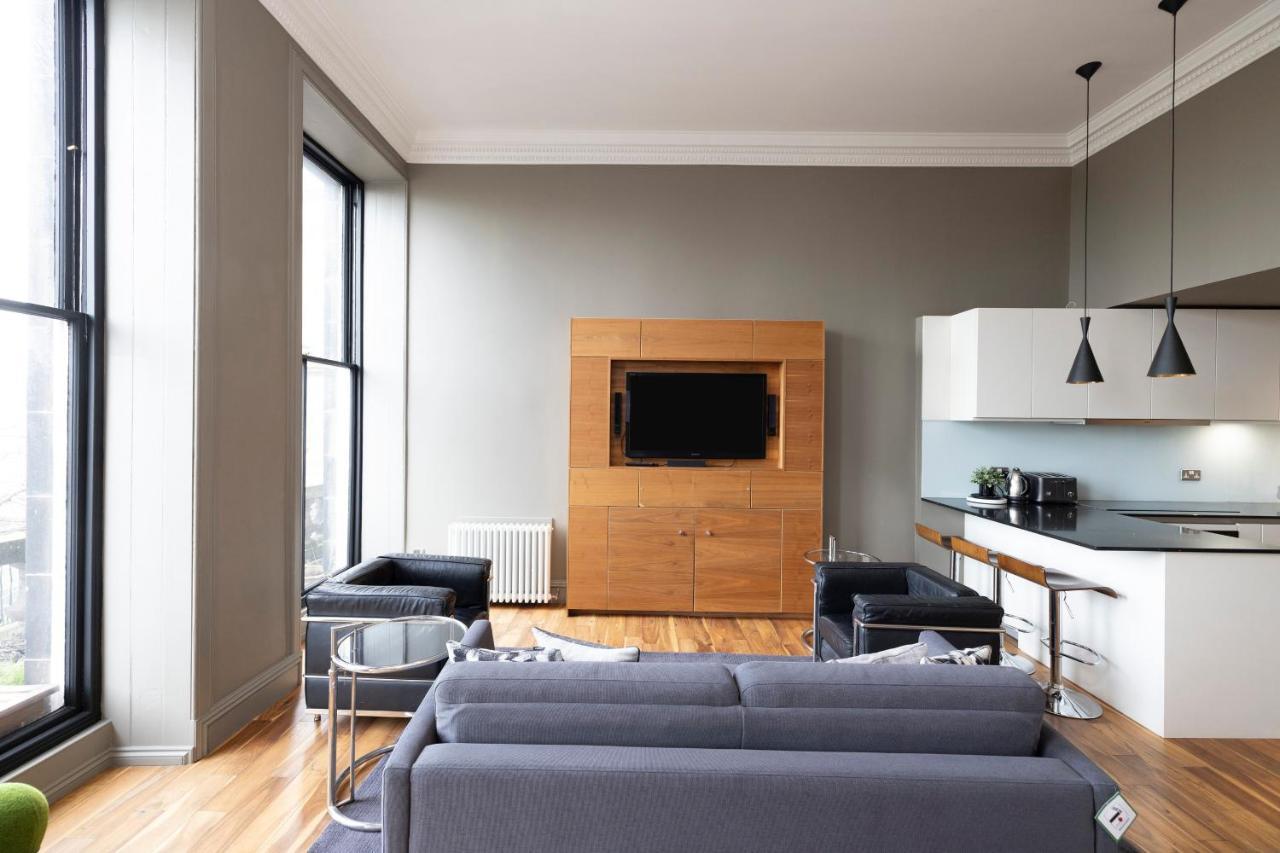 Joivy Chic 2br With Views At The Heart Of Old Town Apartment EDI