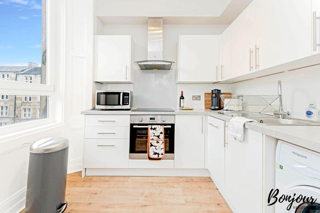 Mabillon - Gorgeous-haymarket, City Centre-free Parking By Bonjour Residences Apartment Edinburgh