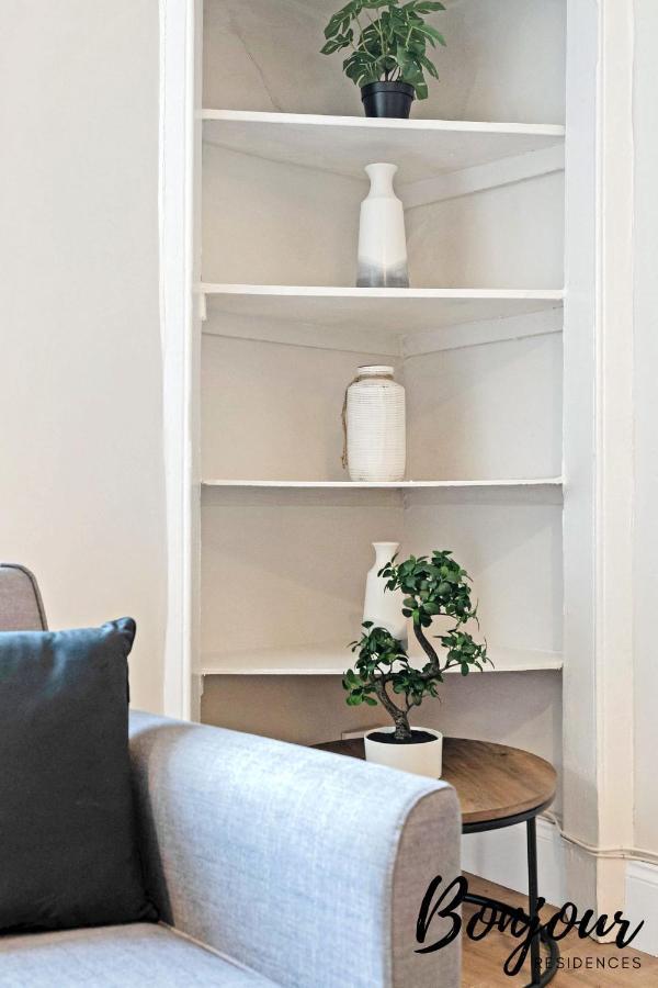 Mabillon - Gorgeous-haymarket, City Centre-free Parking By Bonjour Residences Apartment *