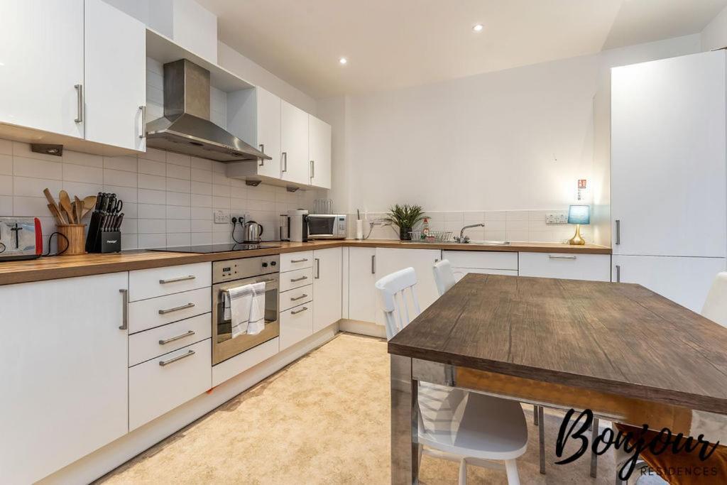 Spacious 2br-1ba - Grassmarket - Free Parking By Bonjour Residences * EDI
