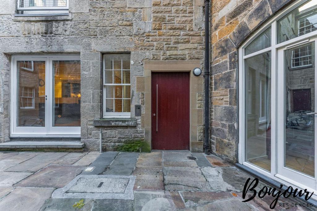 Spacious 2br-1ba - Grassmarket - Free Parking By Bonjour Residences Apartment EDI