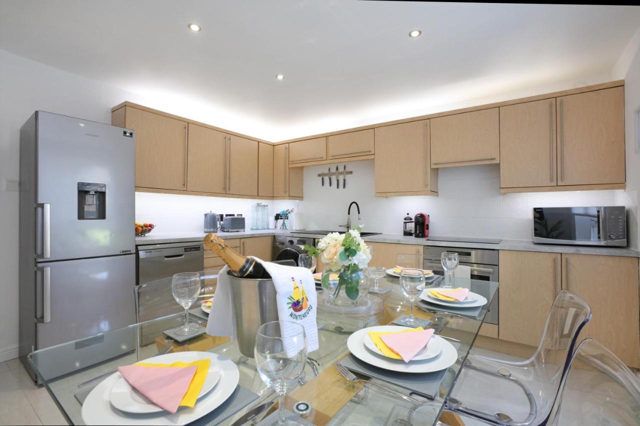 Apartment Spacious 4br City Centre W/ Free Parking