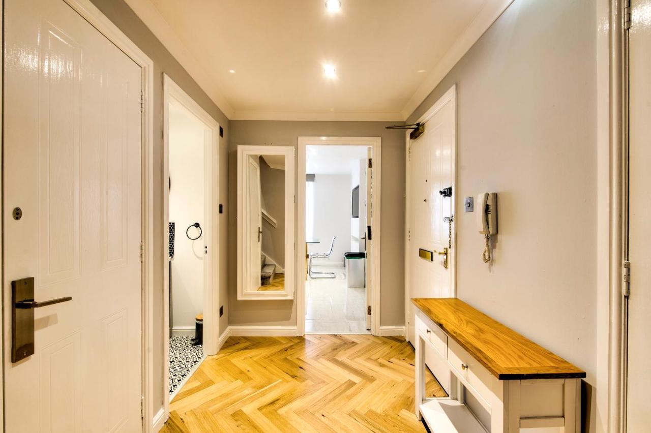 Spacious 4br City Centre W/ Free Parking Apartment *
