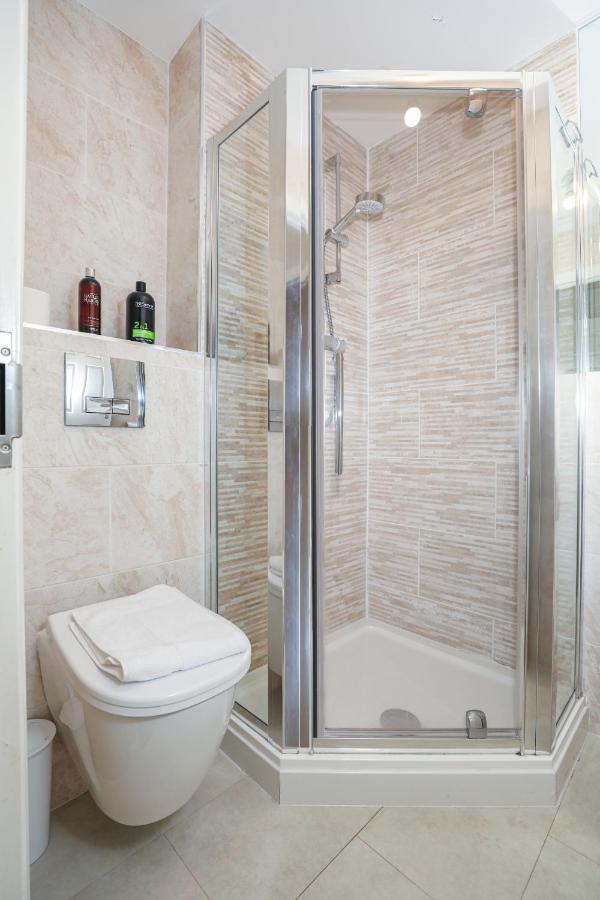 Waterfront Castle View 3 Bed * Edinburgh