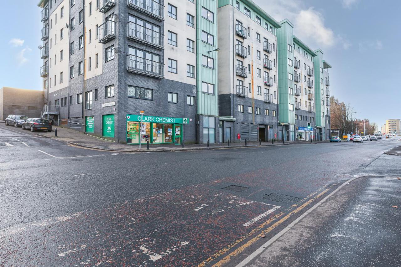 Apartment Waterfront Castle View 3 Bed Edinburgh