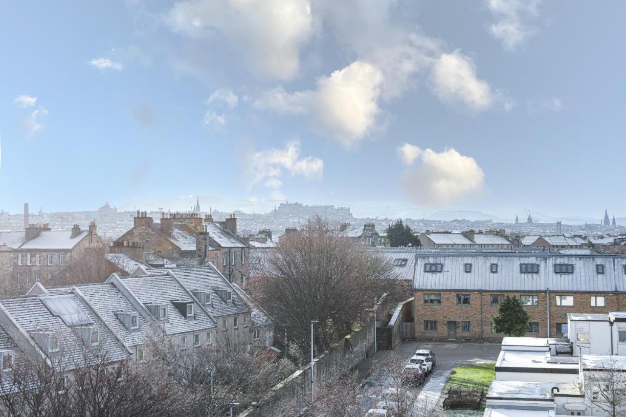 Waterfront Castle View 3 Bed * Edinburgh