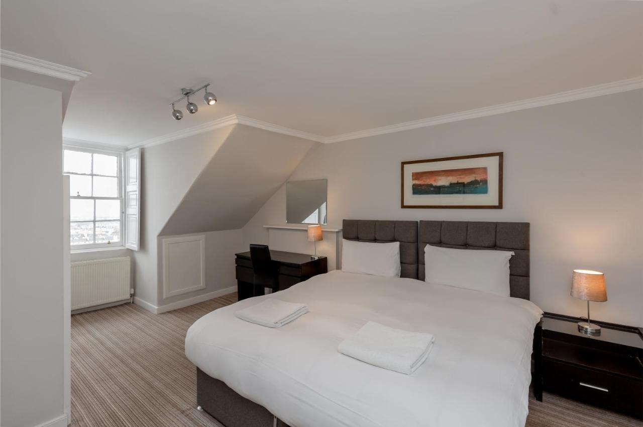 York Place By Destination Apartment *