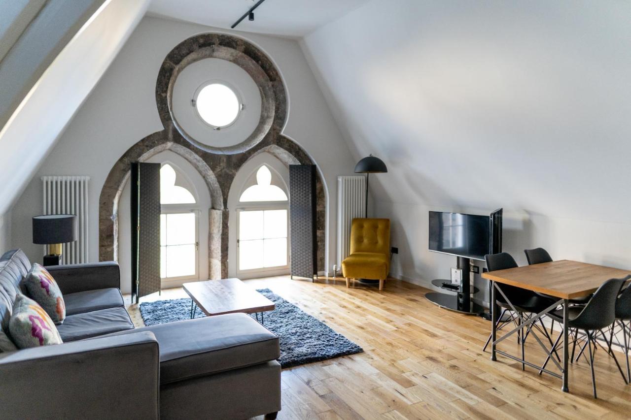 Linton Collection - Blackfriars Lofts Apartment EDI