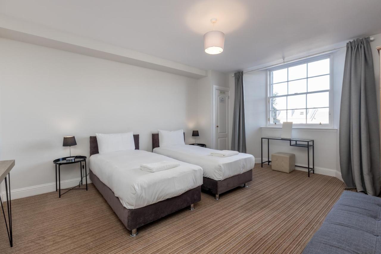 York Place By Destination Apartment *