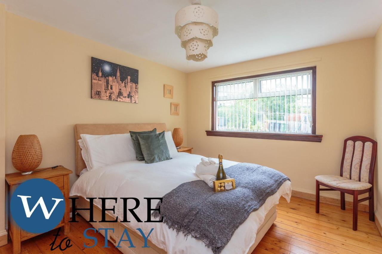 Apartment Lovely By The Hillwood Park-free Parking