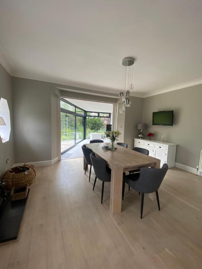 Villa Gorgeous Family 15 Mins From City Centre EDI