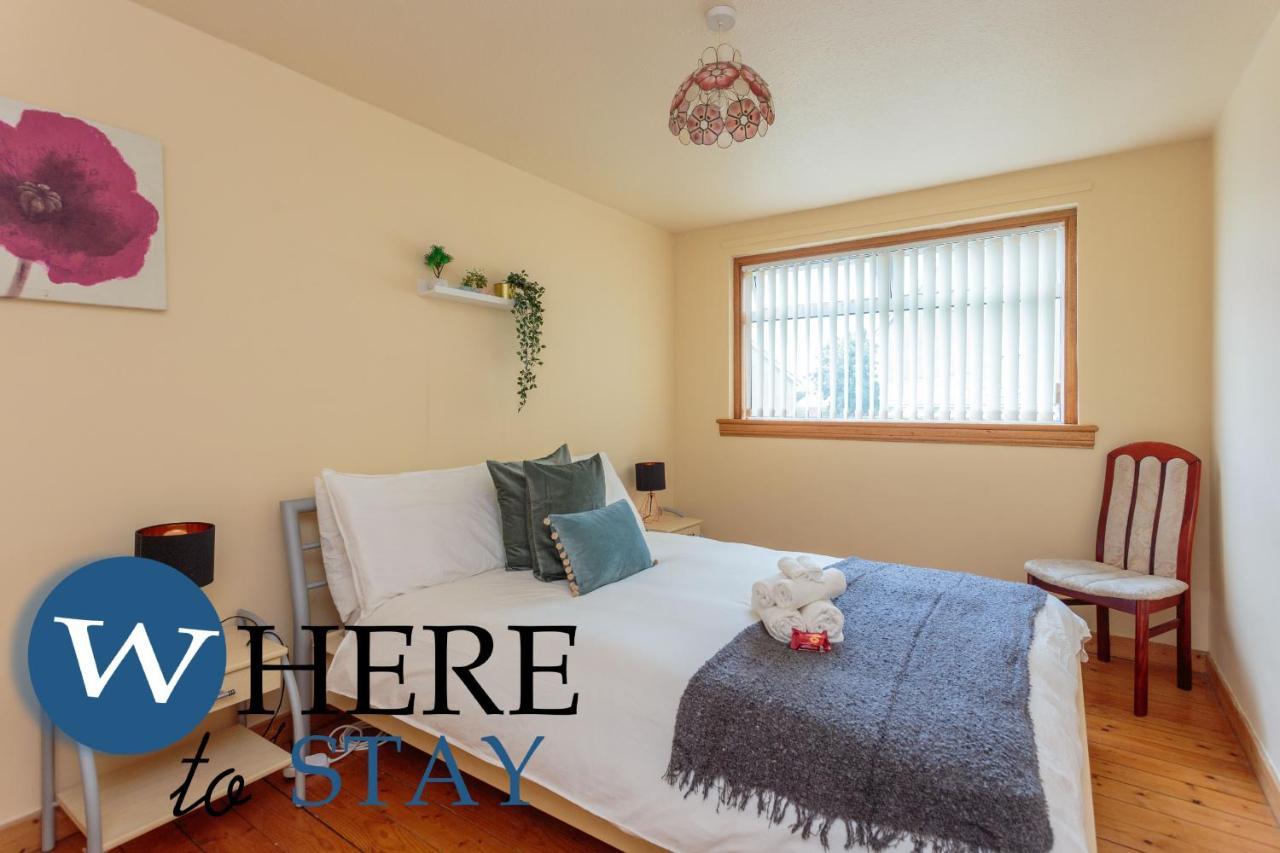 Lovely By The Hillwood Park-free Parking Apartment EDI
