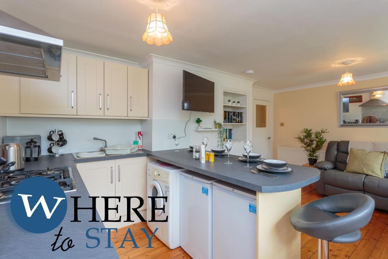 Apartment Lovely By The Hillwood Park-free Parking EDI
