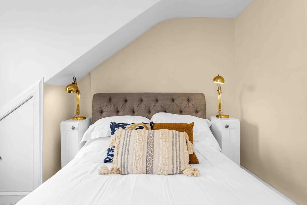 Stylish 1 Bedroom