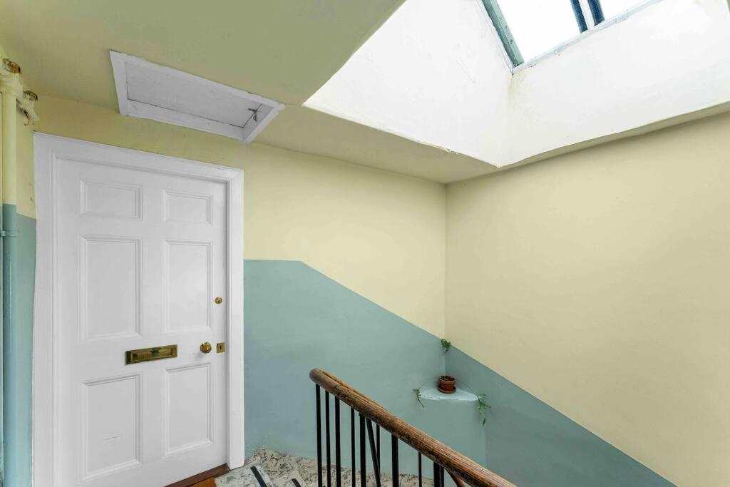 Stylish 1 Bedroom