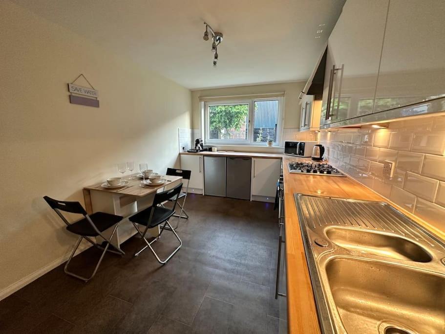 The Red Door, Two-bedrooms EDI