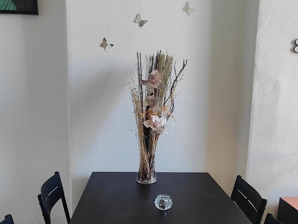 The Butterfly Apartment, * Edinburgh
