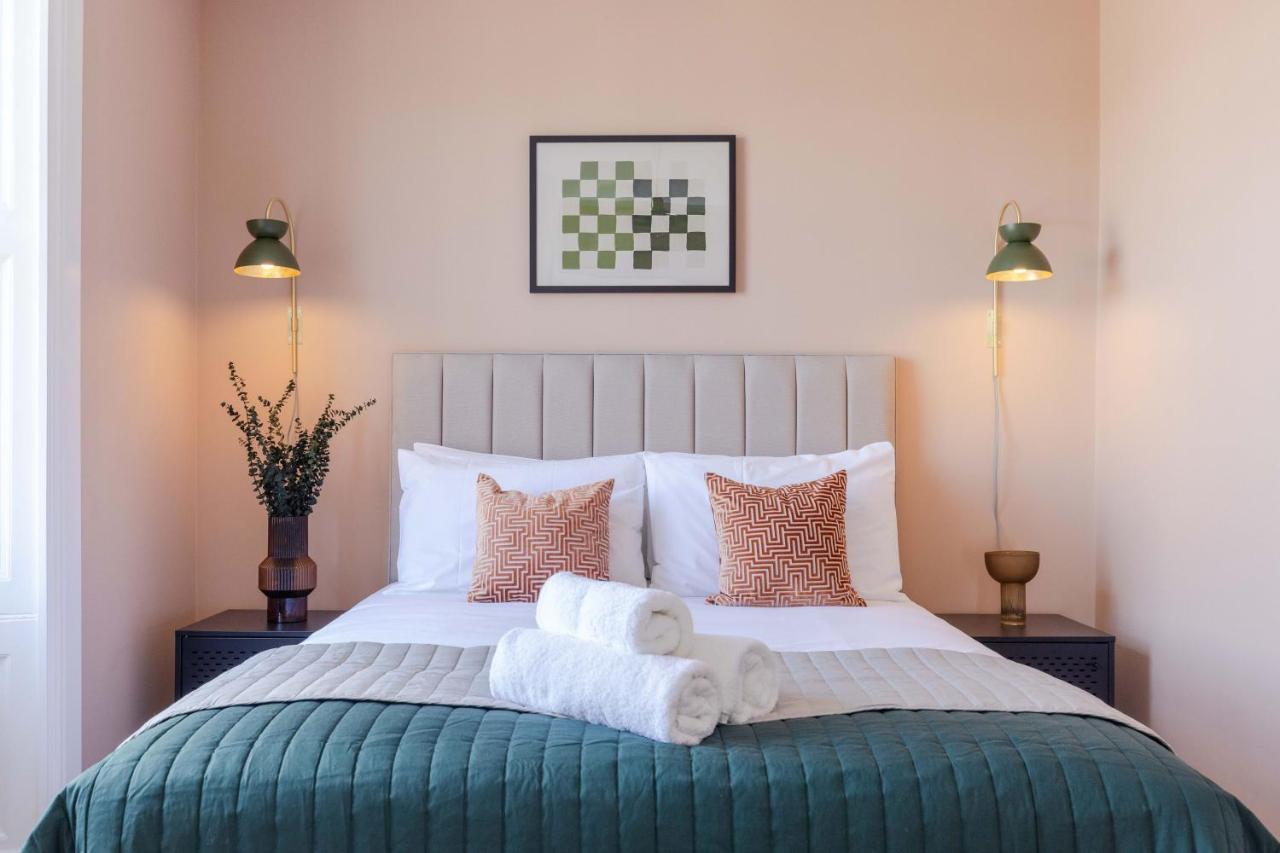 Dragon Luxury Serviced At Walker Street Apartment