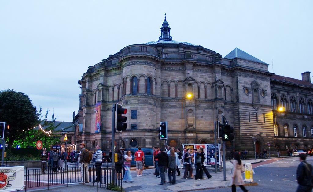 Niddry Street *