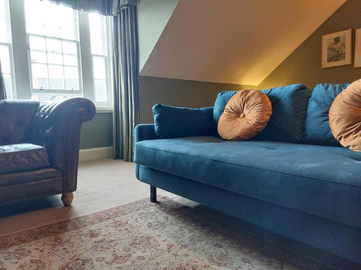 Stunning 5br Royal Mile Penthouse EDI