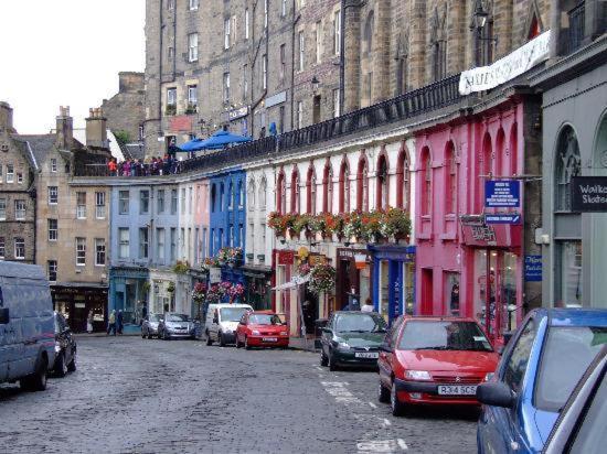 Roomz * Edinburgh