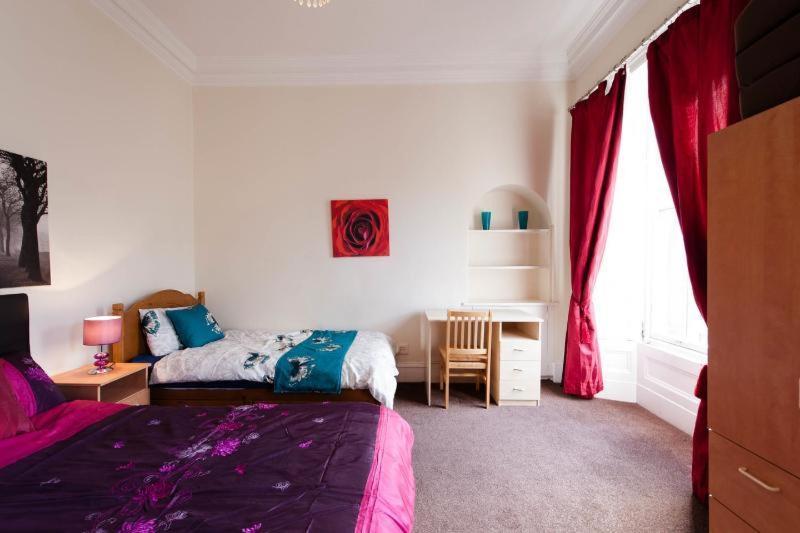 Aparthotel Roomz Edinburgh