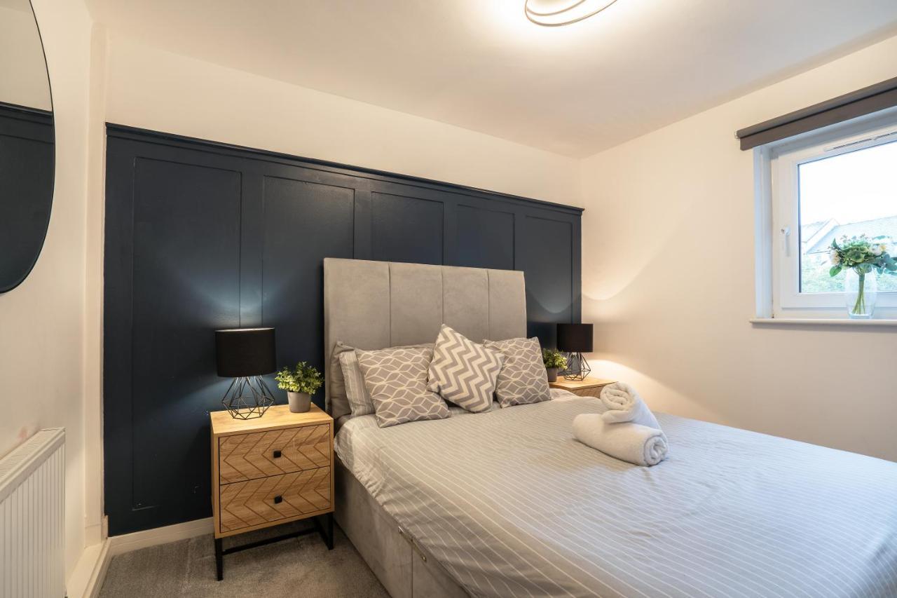 Apartment Modern 2bed Apartment-free Parking