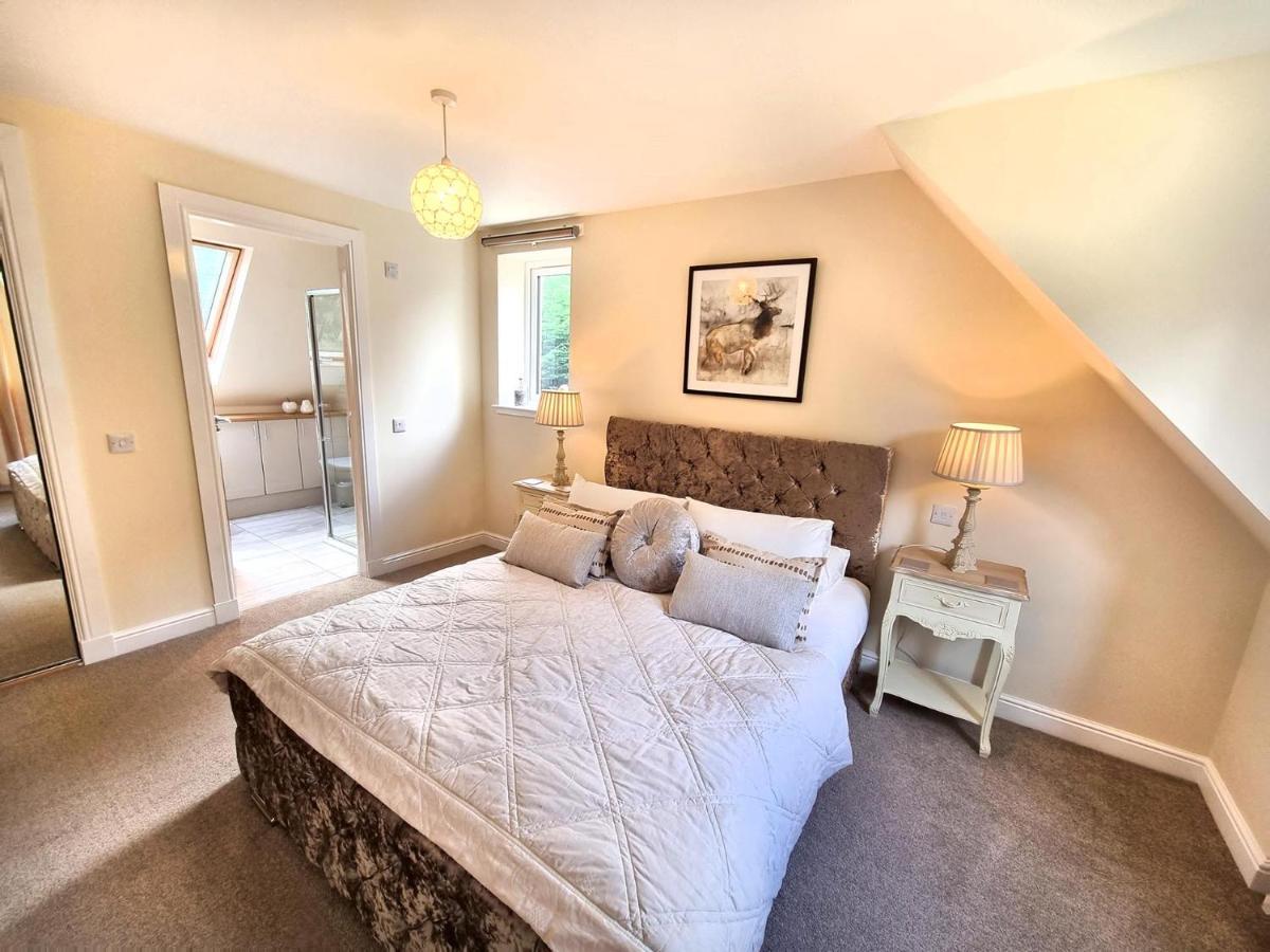 Estate At Carberry Tower Holiday home *