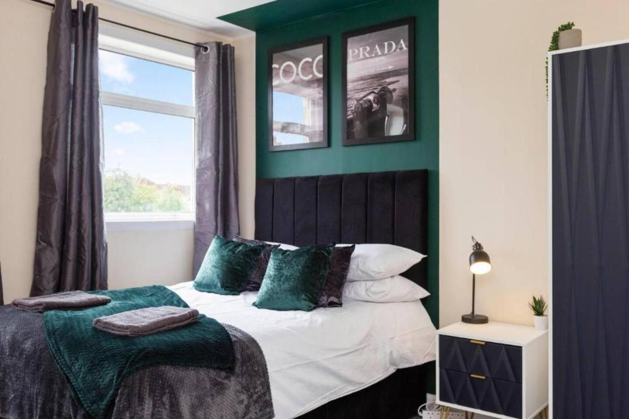 Ferienhaus Boutique 3 Bed House - Parking - Garden EDI