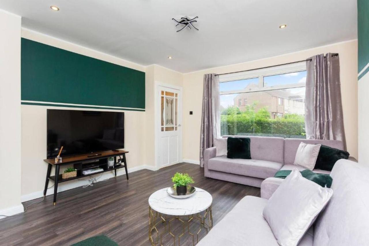 Ferienhaus Boutique 3 Bed House - Parking - Garden EDI