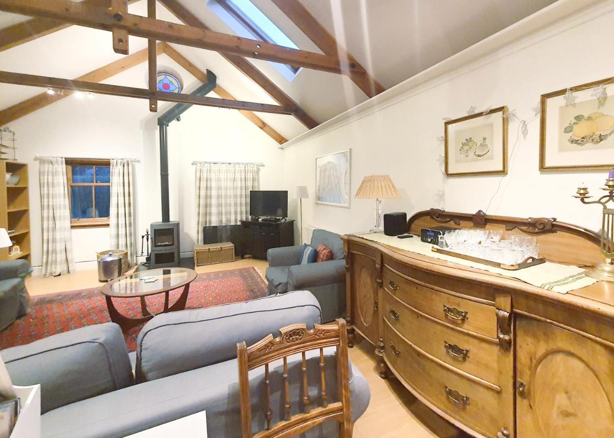 Apartment 2-bedroom With Parking - Ground Floor Edinburgh