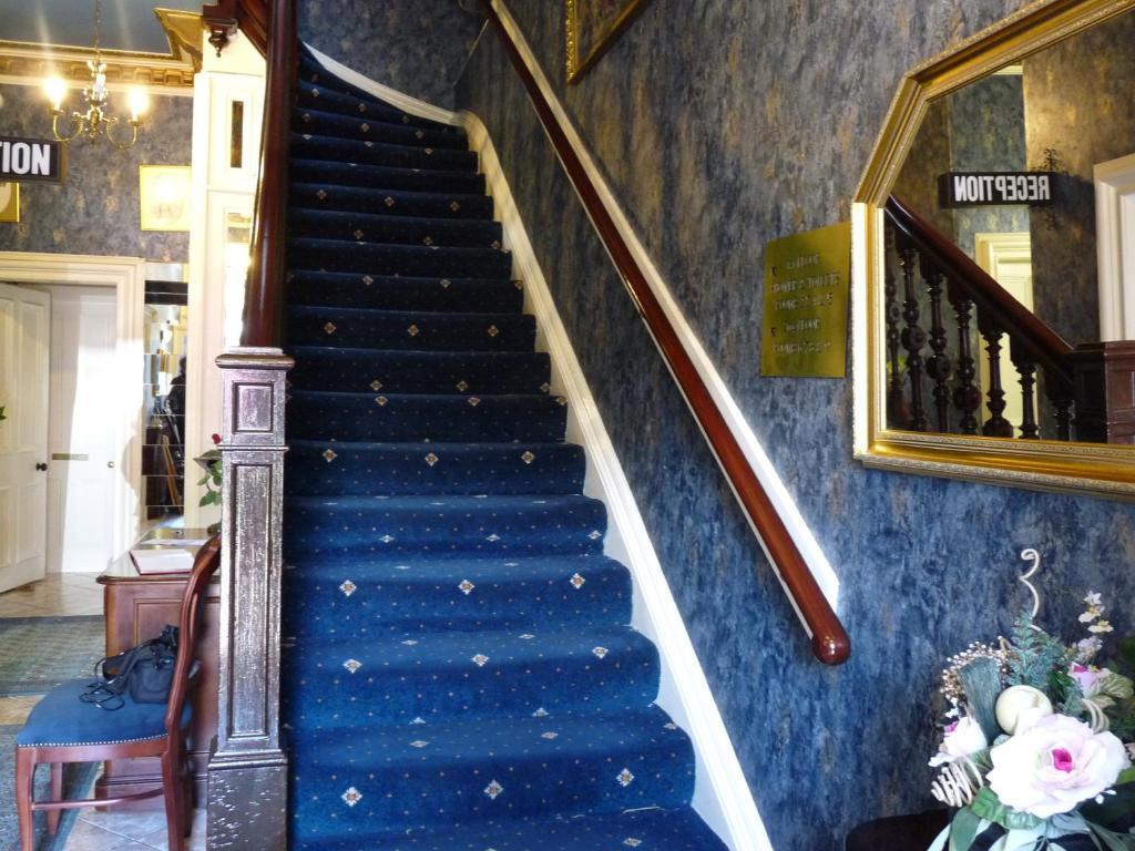 Alba Hills Guest house 3*