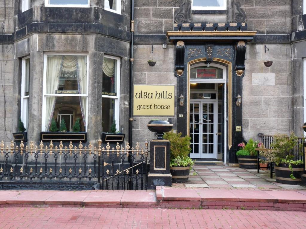 Alba Hills 3* Edinburgh