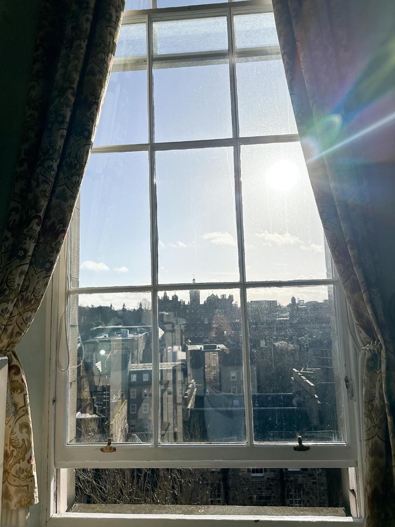 Castle Rock - Adults Only Edinburgh
