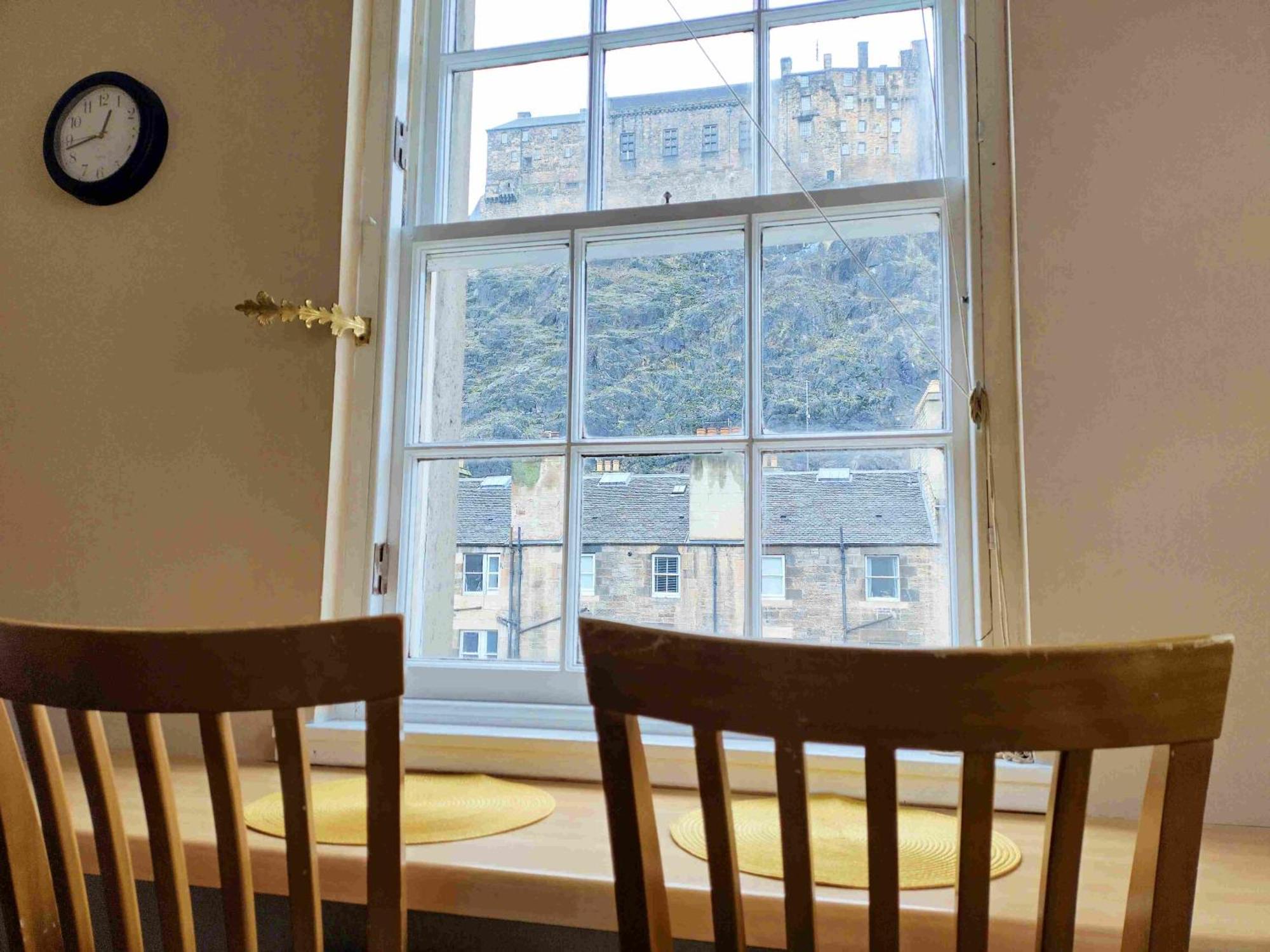 Amazing - Websters Land - Castle View Apartment EDI
