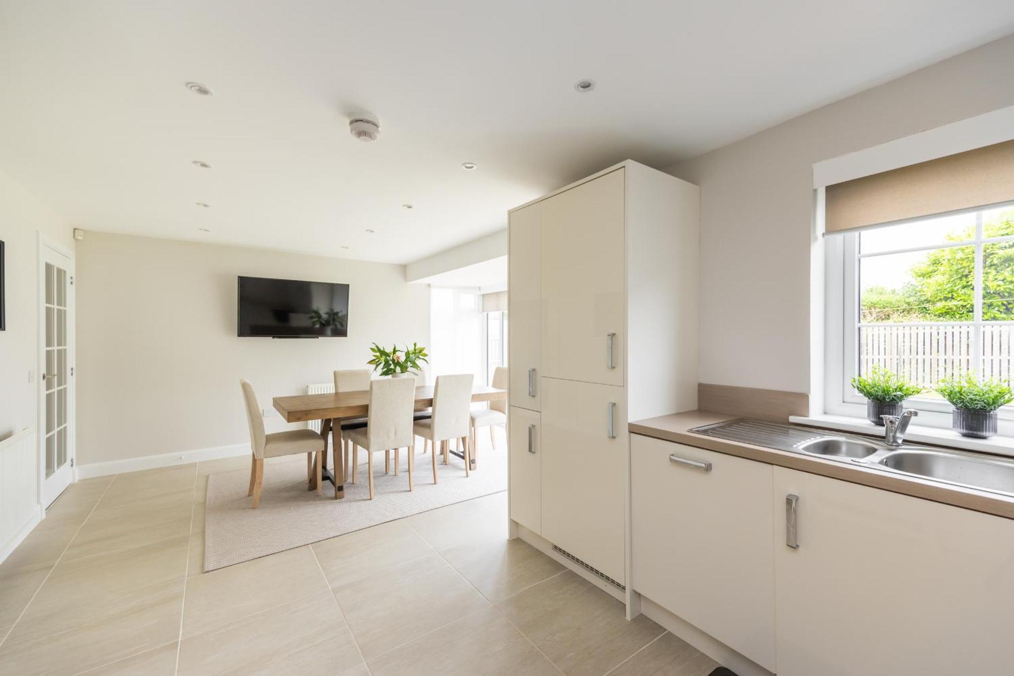 Luxury Detached