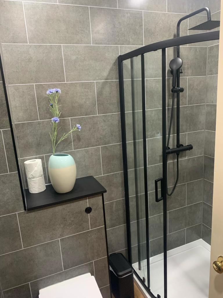 Stockbridge Two Bedroom Edinburgh