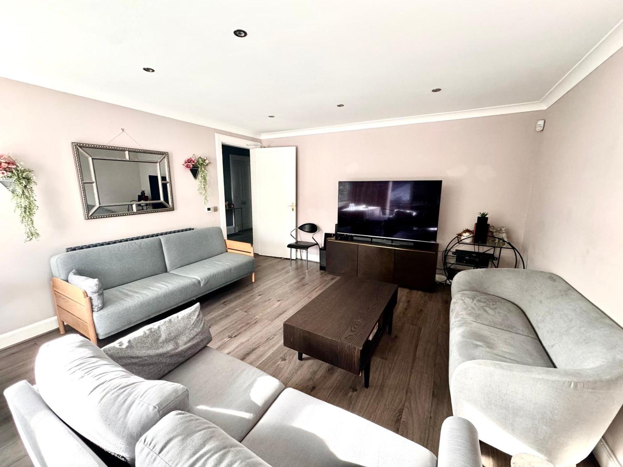 Immanuel House - Modern Luxury Victorian 1872 - Free Parking & Fast Fibre Optic Wifi Edinburgh