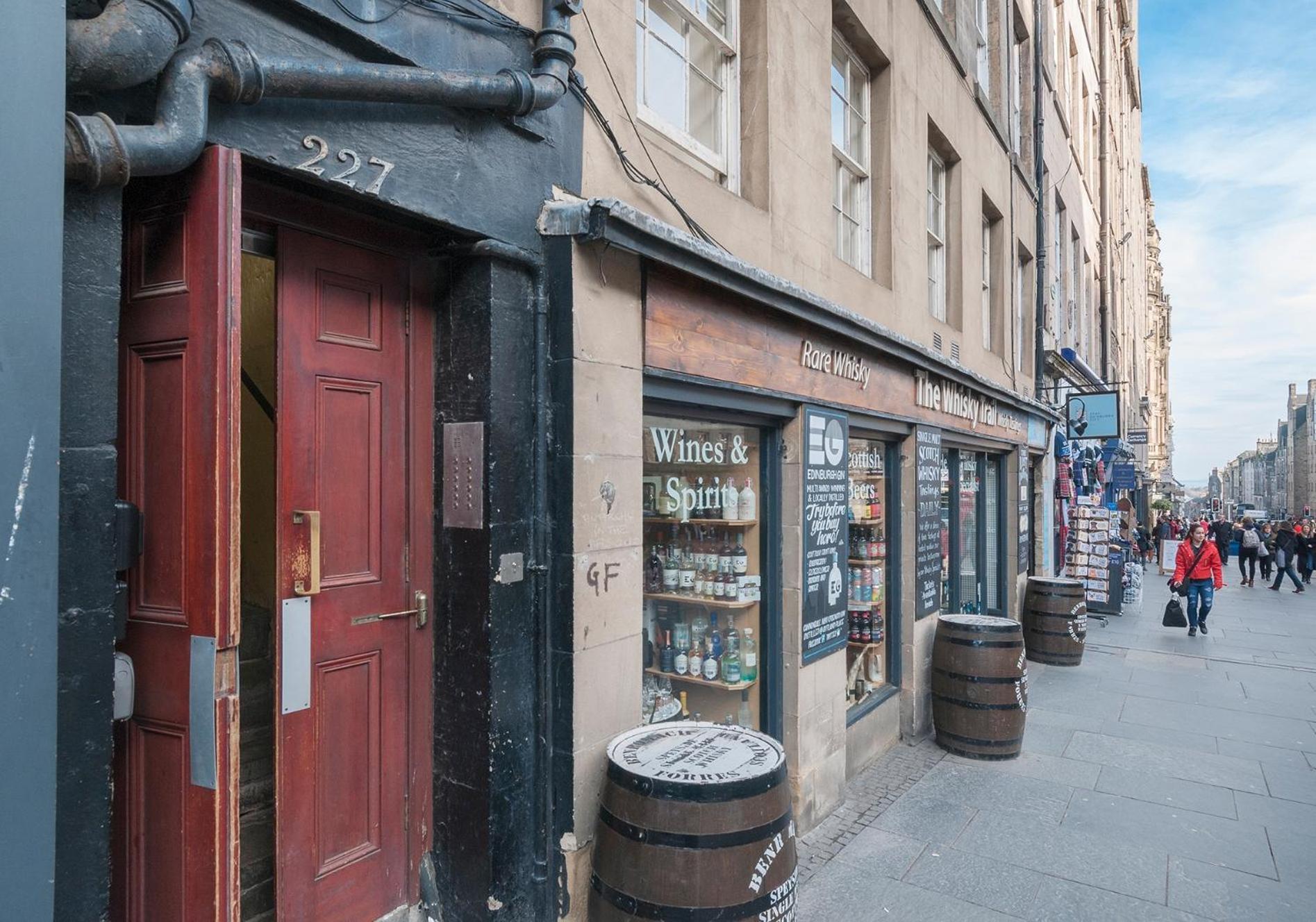 High Street Edinburgh