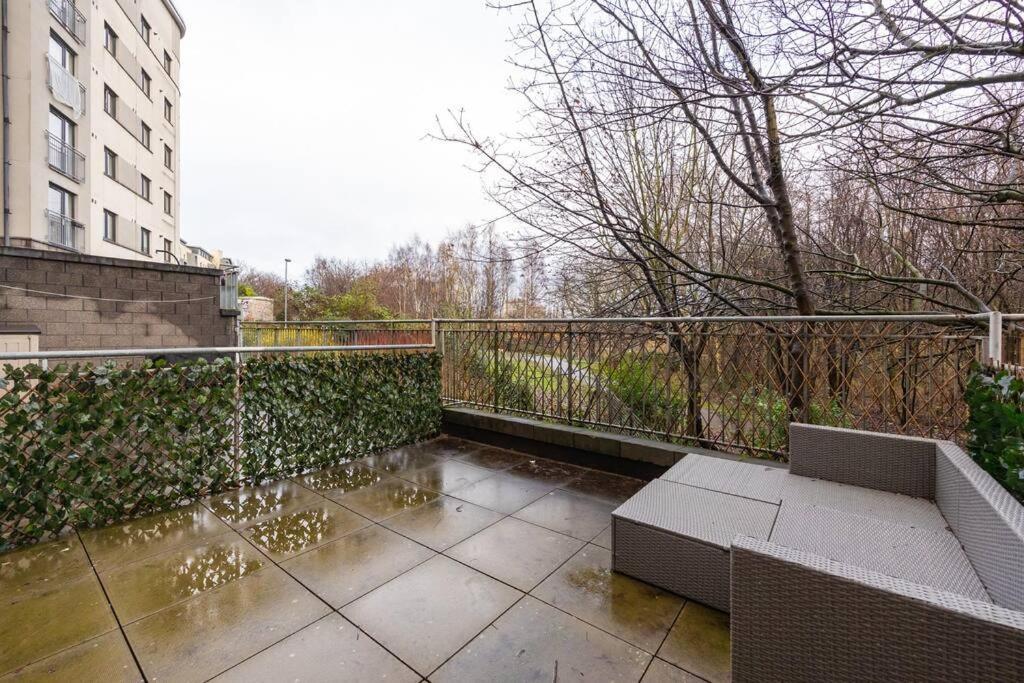 Apartment Stunning 1 Bd Flat In Lochend Park With A Patio Edinburgh