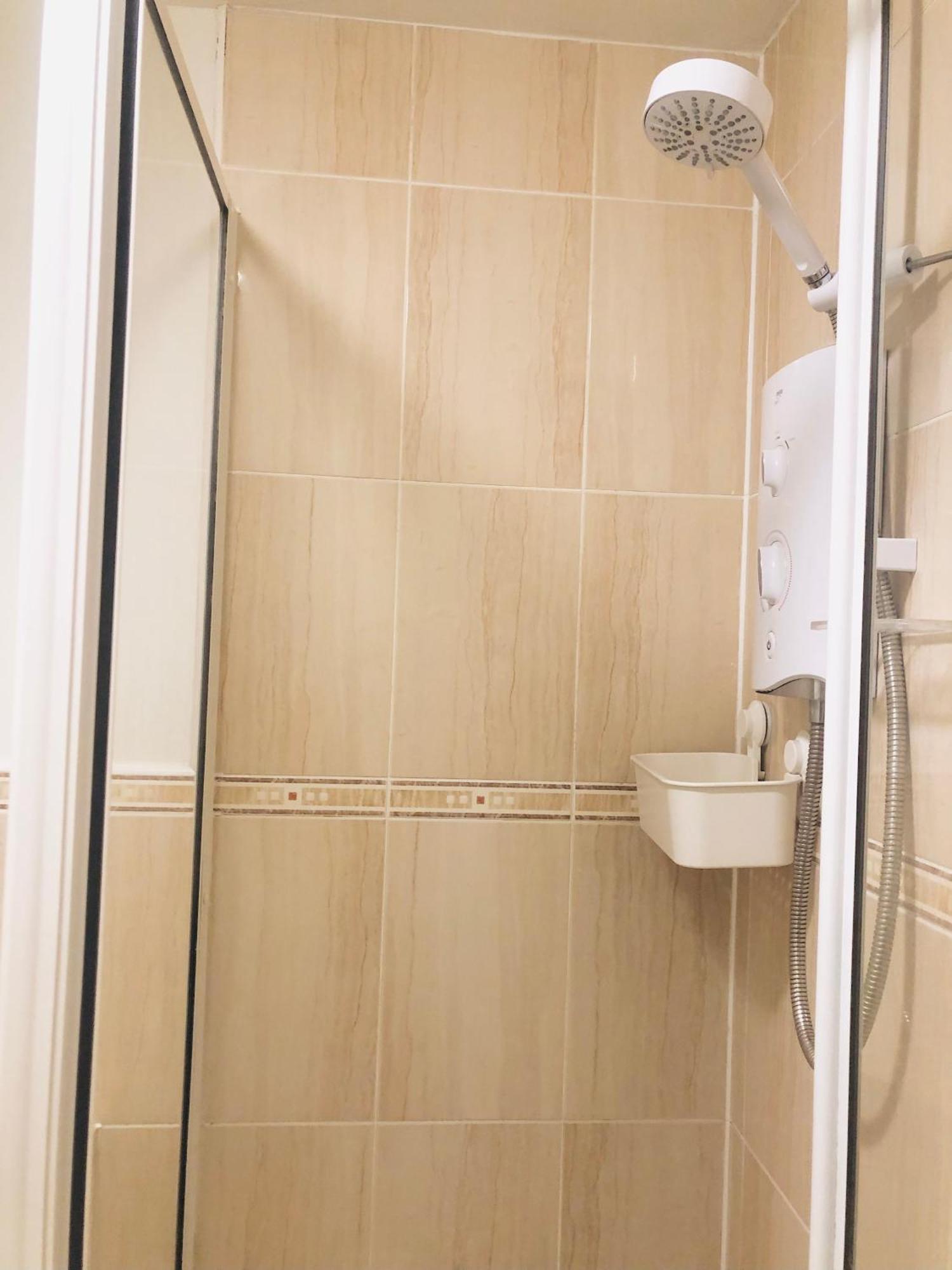 Spacious Centre Flat Free Parking& Superfast Wifi Edinburgh