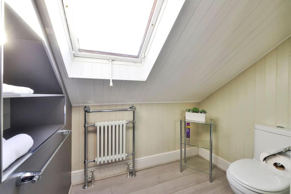 George Iv Bridge - Superbly Located 3 Bedroom! * Edinburgh