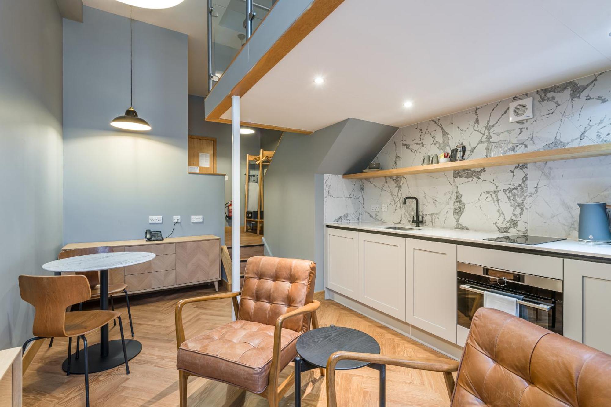 Km Apartment *