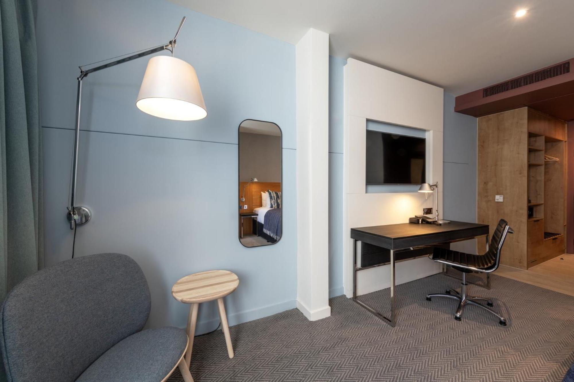 Hotel Apex City Of EDI