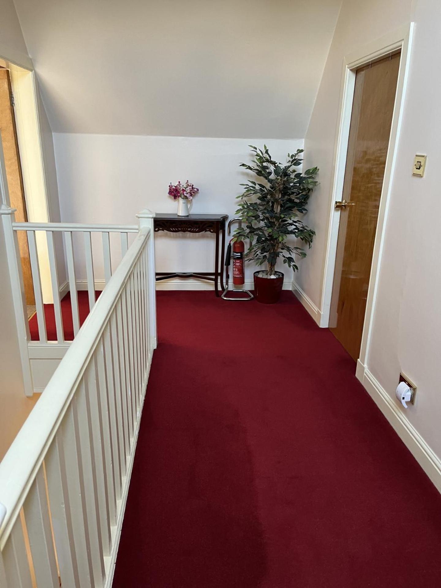 Hillhouse Blackhall * Edinburgh