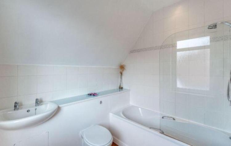 Hillhouse Blackhall Apartment *